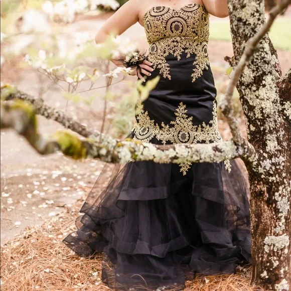 black and gold corset prom dress Sparkly A Line Strapless Black Corset Prom Dress with Ruffles – Buyishang  Dresses main image 0